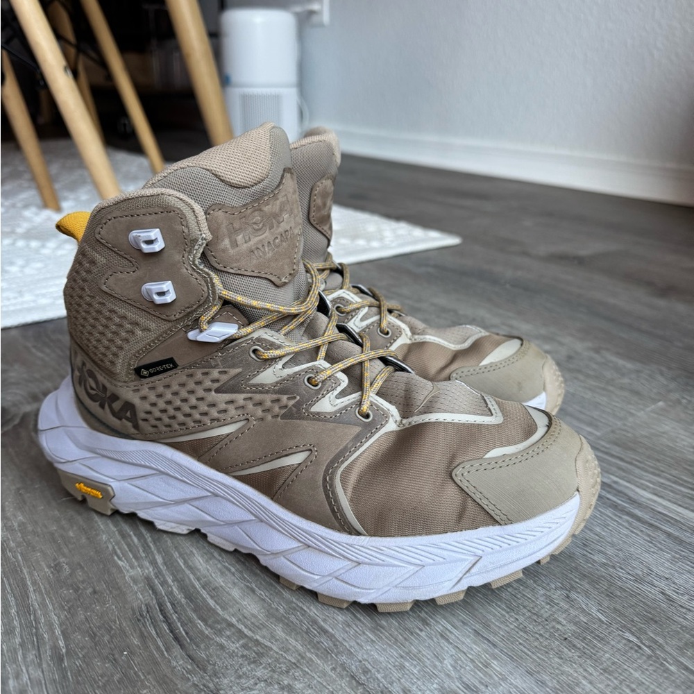 Women’s HOKA Anacapa Mid GTX Gore-Tex, W8.5